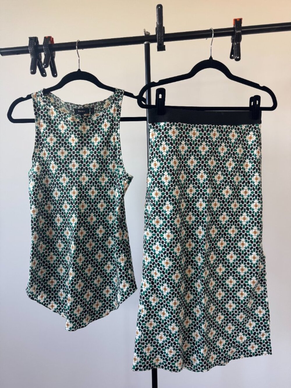 Theory Print Satin Tank & Skirt Set